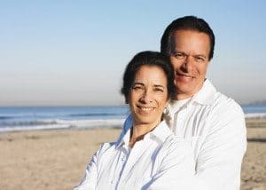 couple buys long term care insurance